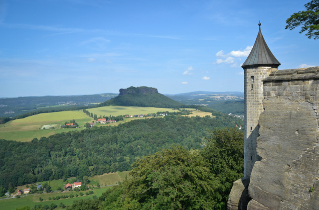 Cute towers :)